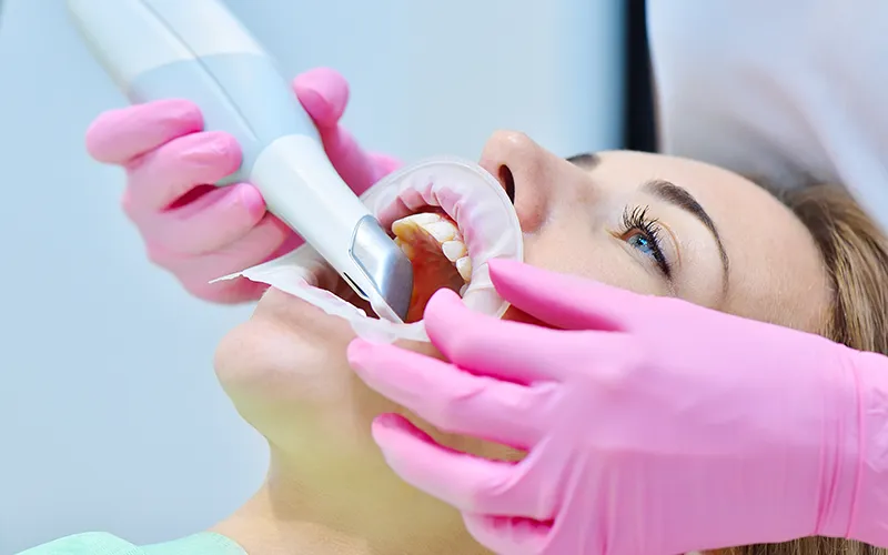 scanning dental patient teeth